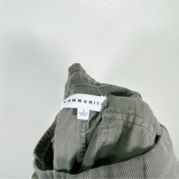 Aritzia Community Womens Size Small Cebu Cargo Relax Jogger - Picture 8 of 13